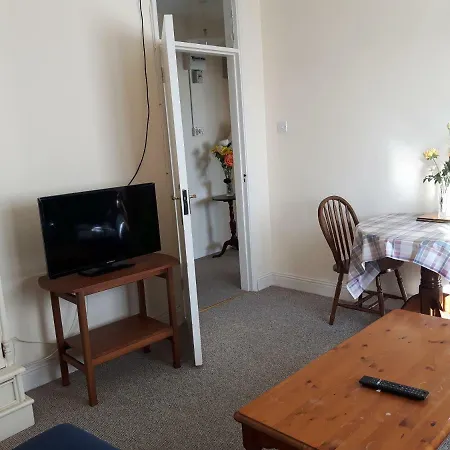 Moyrhee Apartment *